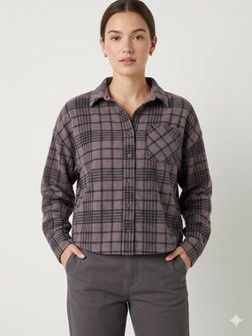 Victoria's Secret PINK Womens S Flannel Shirt Gray Black Plaid Button Up Pocket